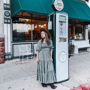 Ivy City Green Floral Dress